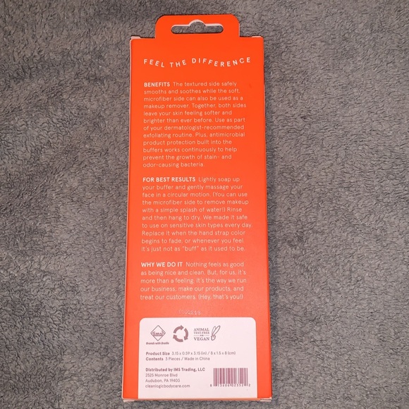 CleanLogic Makeup Removing Facial Buffers Dual Textured Buffers - 3 in box - Picture 2 of 2